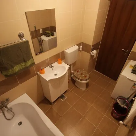 Apartament Davmely